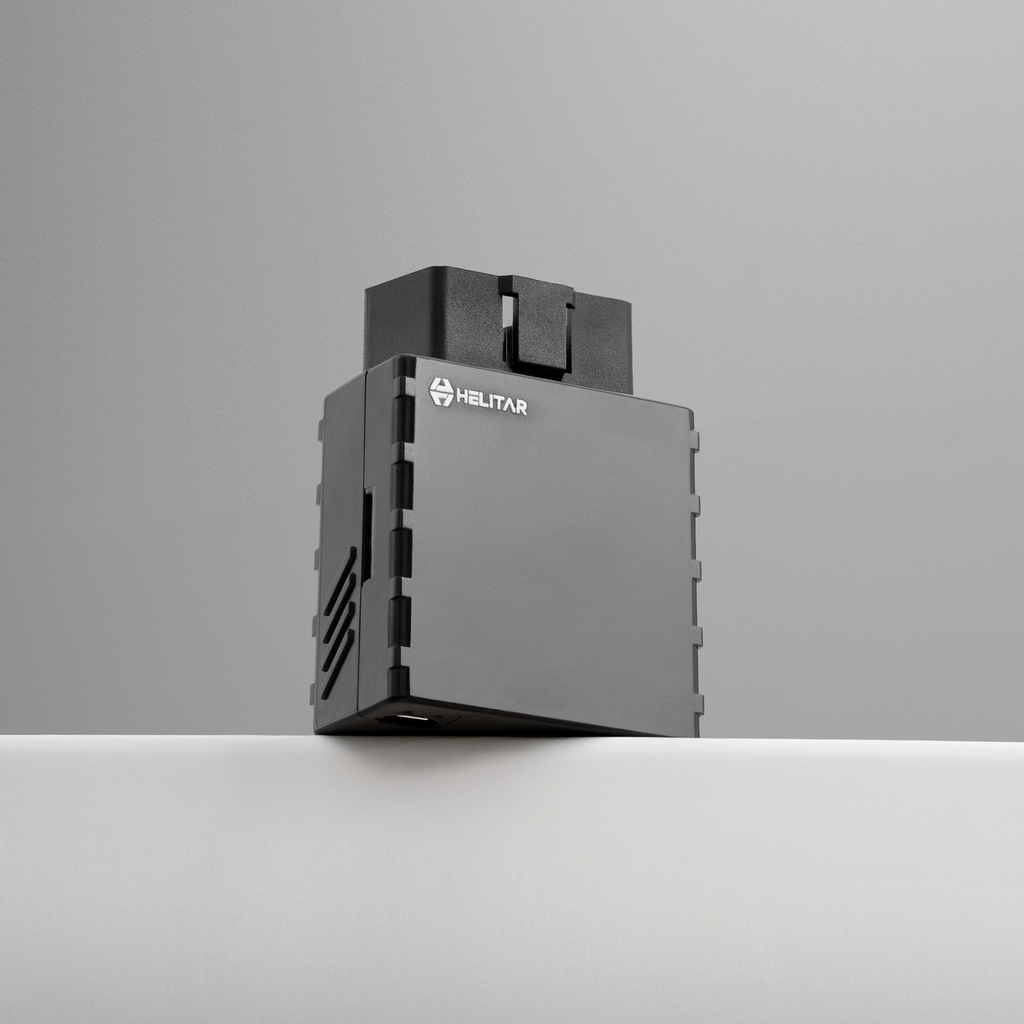 FMC800 Localizzatore GPS 4G - OBD Tracker per Auto e Furgoni con garanzia Furto e Incidente